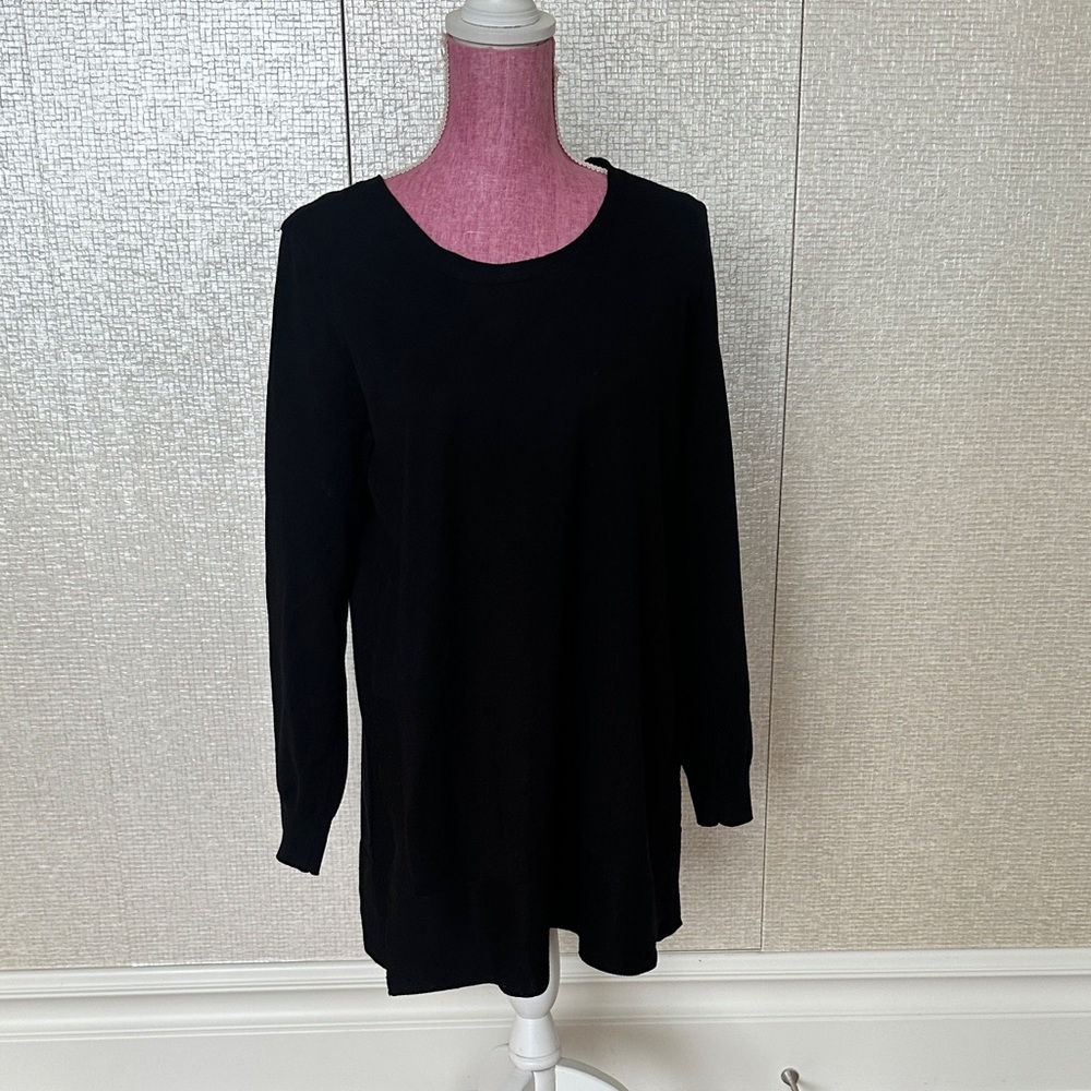 Cyrus Classic Black Knitwear